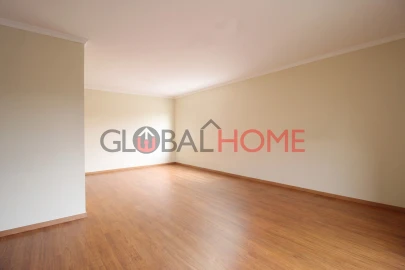 Apartamento T2 para Venda em Baguim do Monte (Rio Tinto)