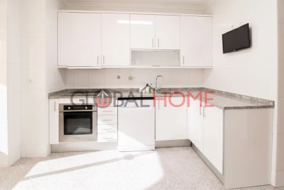 Apartamento T2 para Venda em Baguim do Monte (Rio Tinto)