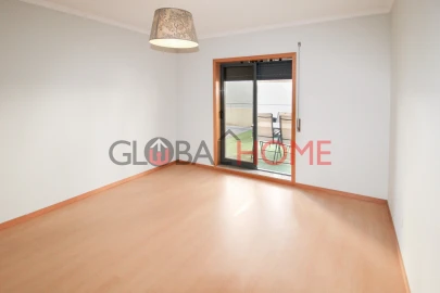 Apartamento T2 para Venda em Baguim do Monte (Rio Tinto)