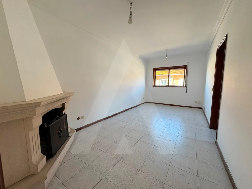 Apartamento T2 para Venda em Gafanha da Nazaré Foto 9