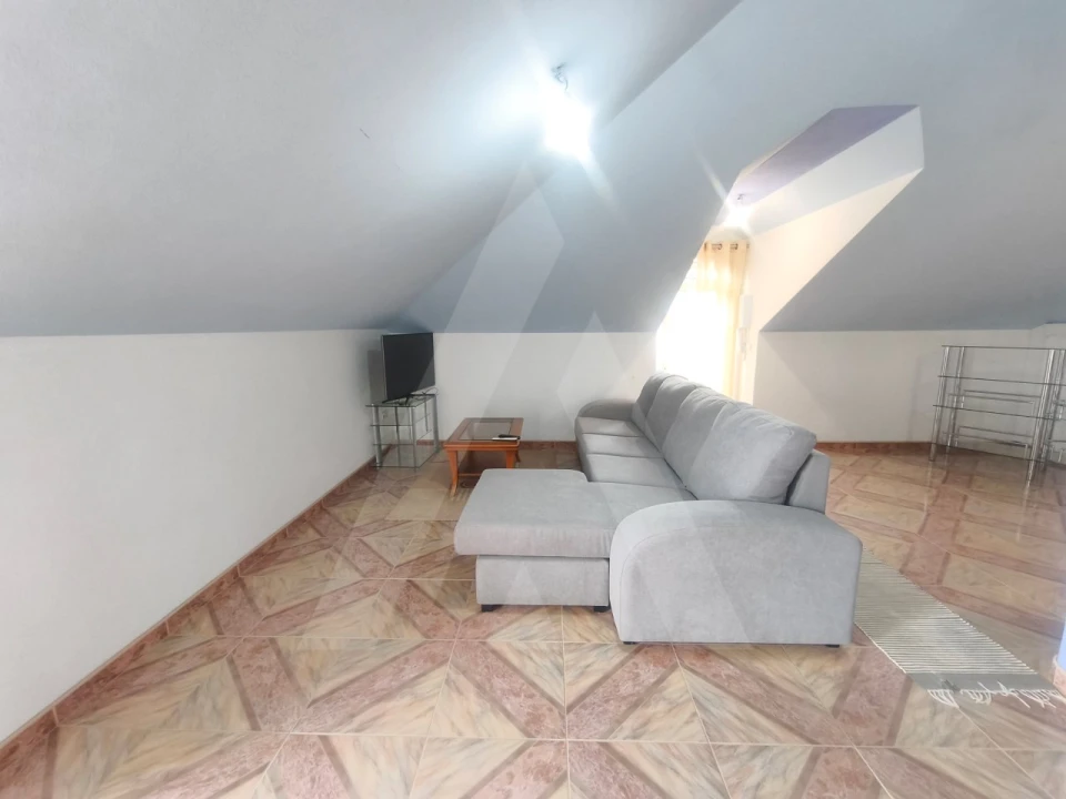 Apartamento T1 para Arrendamento em Requeixo, Nossa Senhora de Fátima e Nariz Foto 11