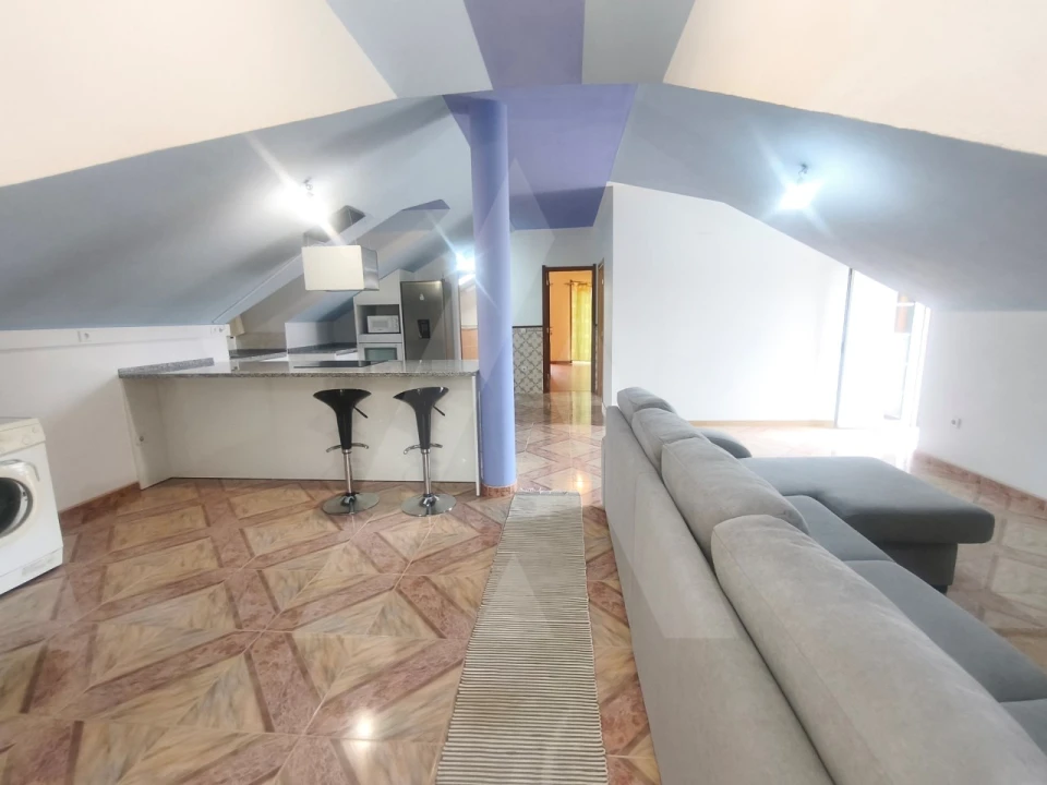 Apartamento T1 para Arrendamento em Requeixo, Nossa Senhora de Fátima e Nariz Foto 1