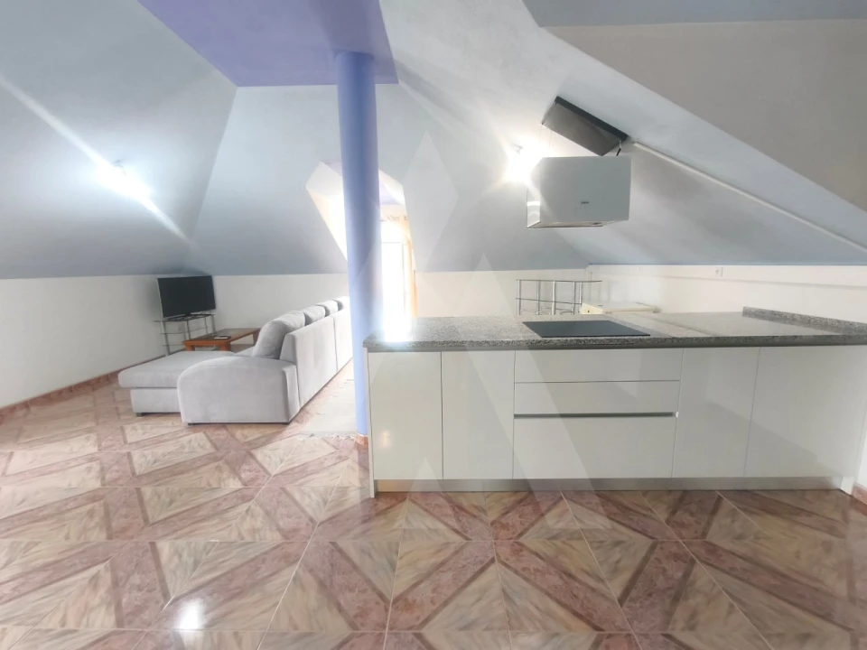 Apartamento T1 para Arrendamento em Requeixo, Nossa Senhora de Fátima e Nariz Foto 2