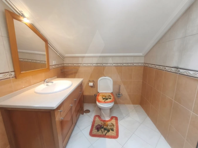 Apartamento T1 para Arrendamento em Requeixo, Nossa Senhora de Fátima e Nariz Foto 13