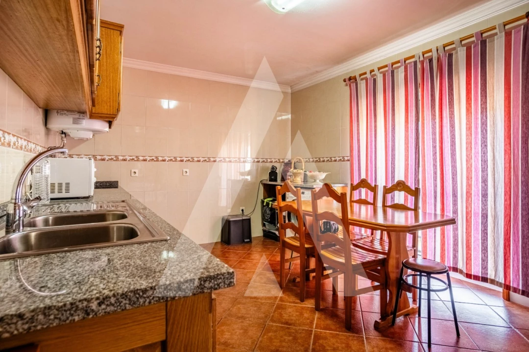 Apartamento T3 para Venda em Trofa, Segadães e Lamas do Vouga Foto 6