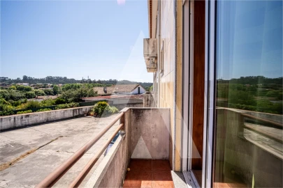 Apartamento T3 para Venda em Trofa, Segadães e Lamas do Vouga
