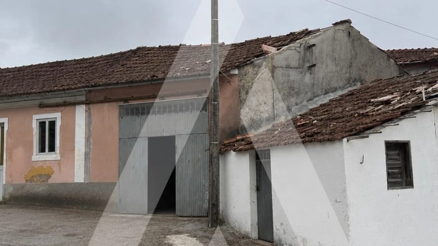 Moradia T4 para Venda em Caranguejeira