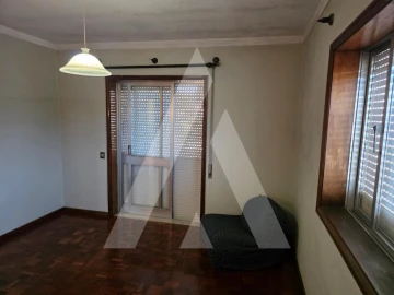 Moradia T4 para Venda em Carregosa