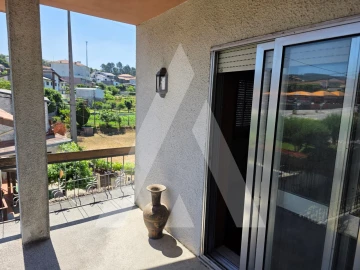 Moradia T4 para Venda em Carregosa