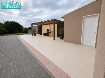 Moradia T3 para Venda em Esgueira