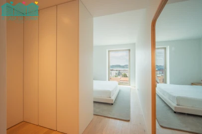 Apartamento T4 para Venda em Estrela