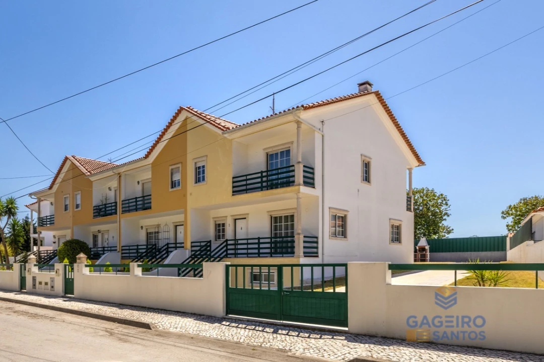 Moradia T3 para Venda em Famalicão Foto 1