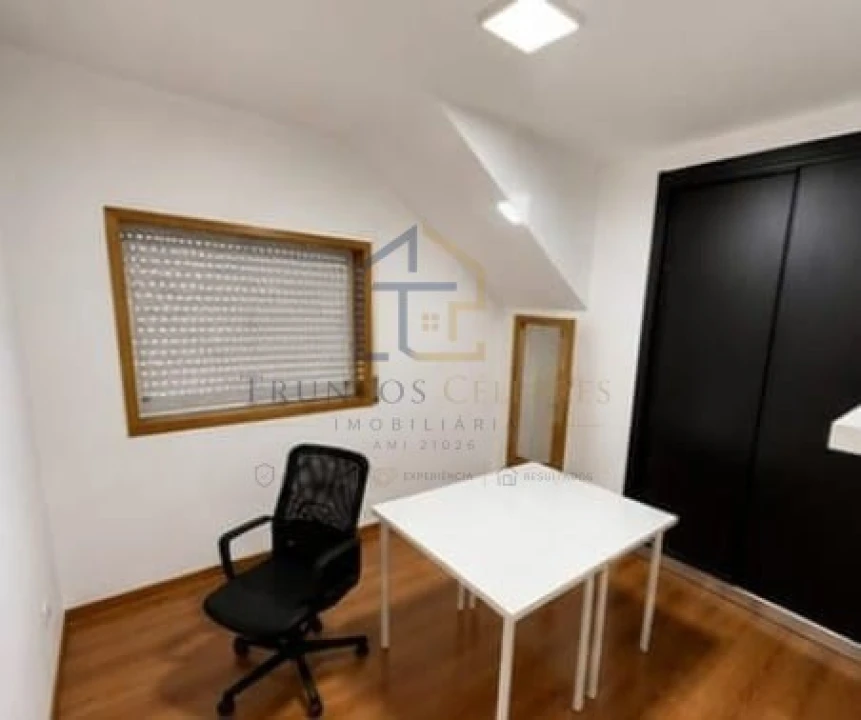 Moradia T3 para Venda em Fornelo e Vairão Foto 15