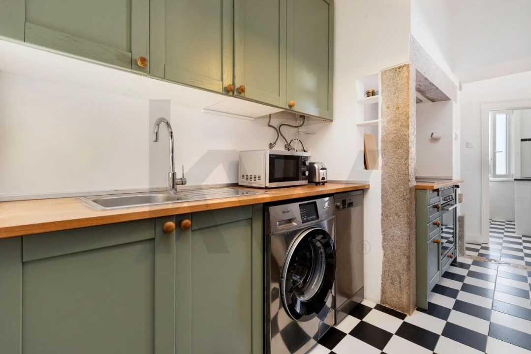 Apartamento T3 para Venda em Campolide Foto 14
