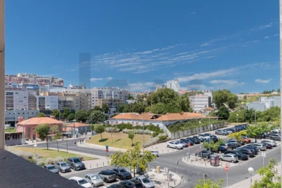 Apartamento T2 para Venda em Algés, Linda-A-Velha e Cruz Quebrada-Dafundo
