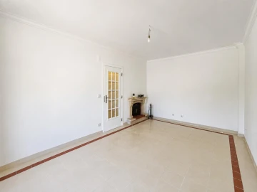 Apartamento T3 para Venda em Laranjeiro e Feijó