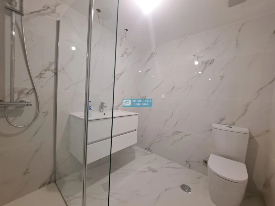 Apartamento T1 para Venda em Funchal (Santa Maria Maior) Foto 11