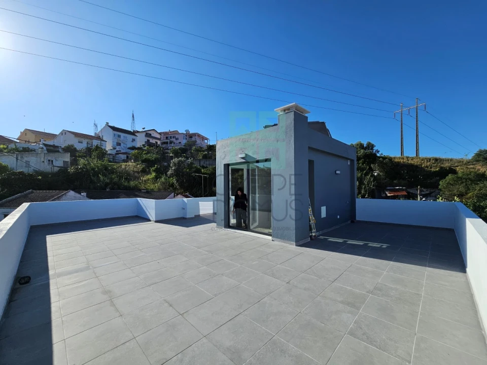 Moradia T4 para Venda em Alverca do Ribatejo e Sobralinho Foto 35