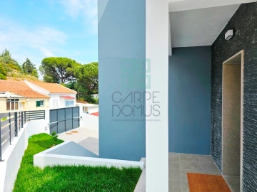 Moradia T4 para Venda em Alverca do Ribatejo e Sobralinho
