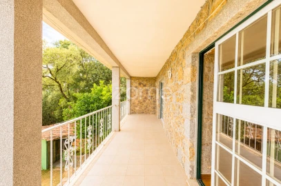 Quinta T4 para Venda em Lage