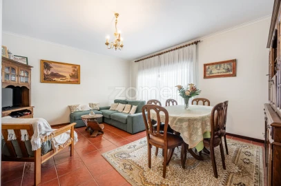 Apartamento T3 para Venda em São Vicente (Braga)