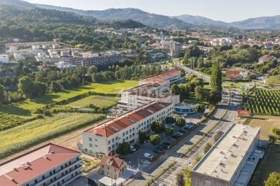 Apartamento T2 para Venda em Arcos de Valdevez (São Paio) e Giela