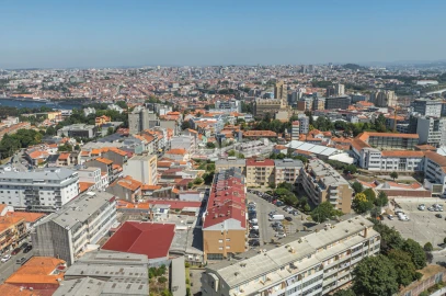 Apartamento T1 para Venda em Mafamude e Vilar do Paraíso