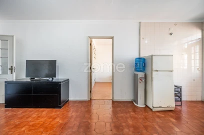 Apartamento T1 para Venda em Mafamude e Vilar do Paraíso