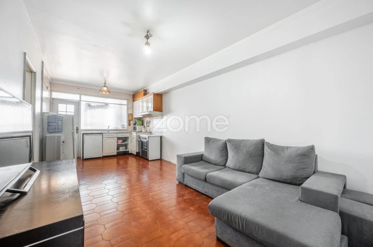 Apartamento T1 para Venda em Mafamude e Vilar do Paraíso Foto 5