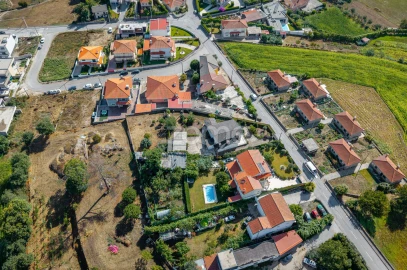 Moradia T4 para Venda em Espinho