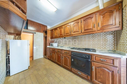 Moradia T4 para Venda em Espinho
