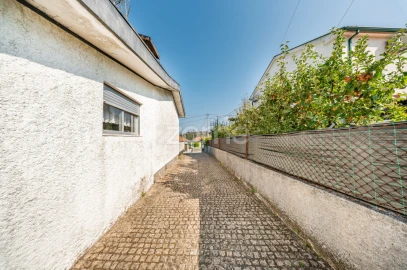Moradia T4 para Venda em Espinho
