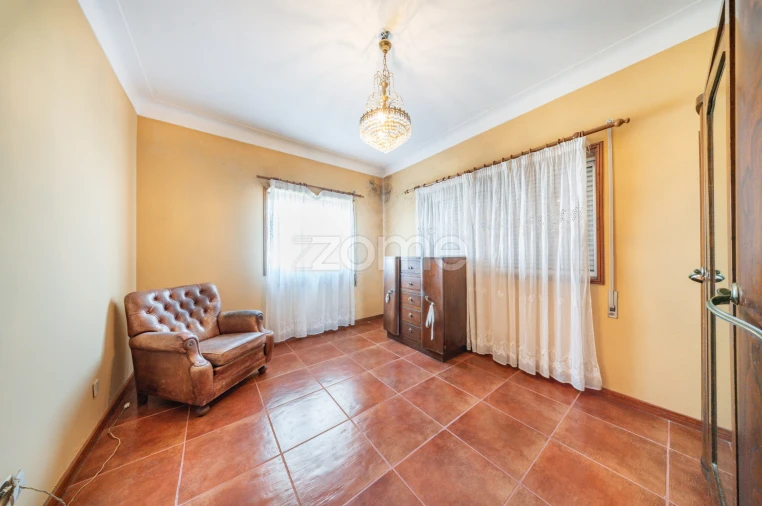Moradia T4 para Venda em Espinho Foto 15