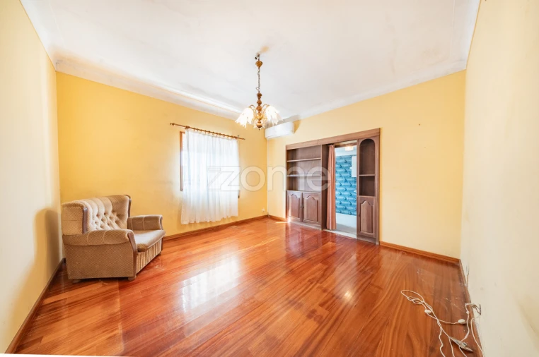 Moradia T4 para Venda em Espinho Foto 14