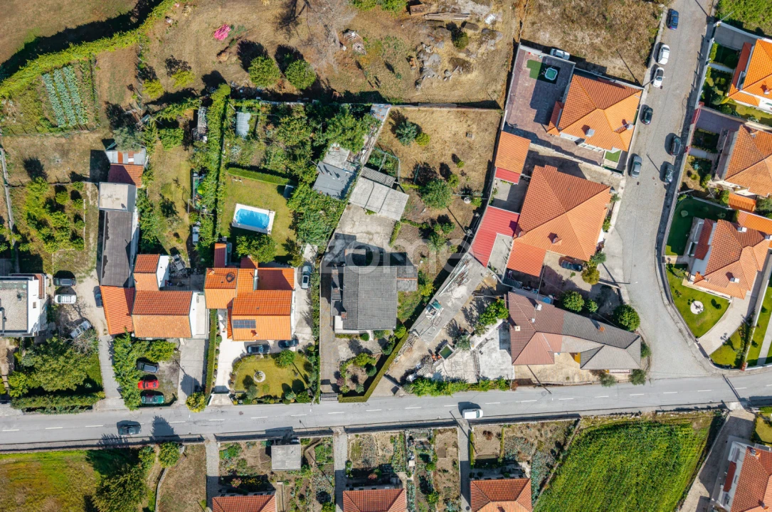 Moradia T4 para Venda em Espinho Foto 42