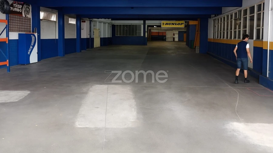 Terreno Comércio / Armazém para Venda em Rio Tinto