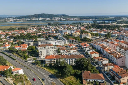 Apartamento T4 para Venda em Santa Maria Maior e Monserrate e Meadela