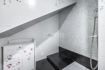 Apartamento T4 para Venda em Santa Maria Maior e Monserrate e Meadela
