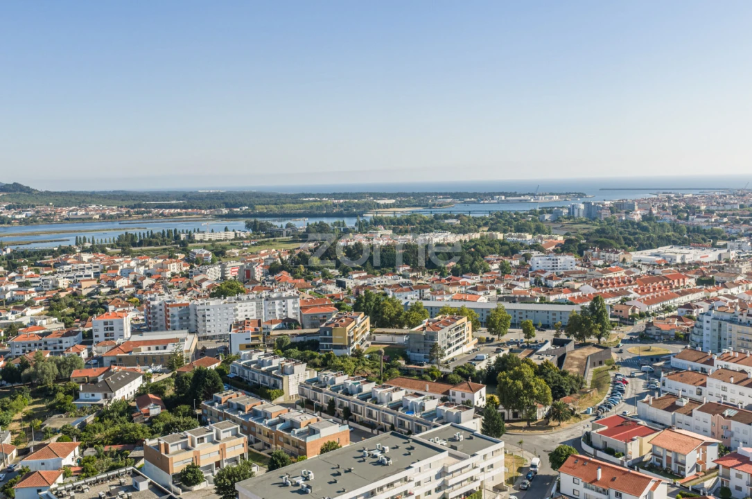 Apartamento T4 para Venda em Santa Maria Maior e Monserrate e Meadela Foto 30