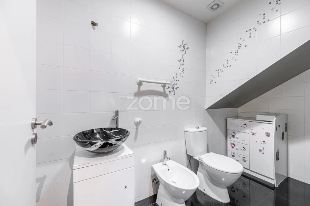 Apartamento T4 para Venda em Santa Maria Maior e Monserrate e Meadela Foto 11