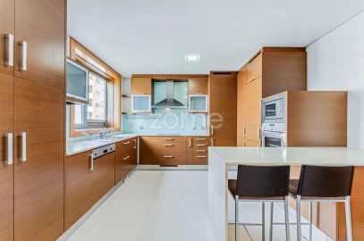 Apartamento T3 para Venda em São João da Madeira