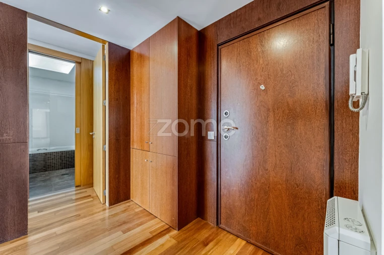Apartamento T3 para Venda em São João da Madeira Foto 44