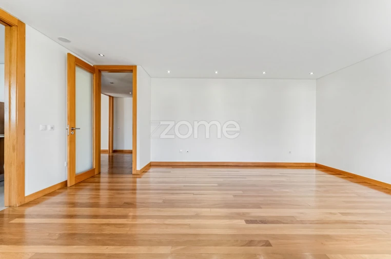 Apartamento T3 para Venda em São João da Madeira Foto 11