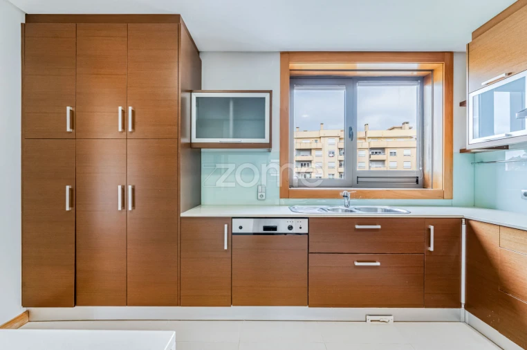 Apartamento T3 para Venda em São João da Madeira Foto 16