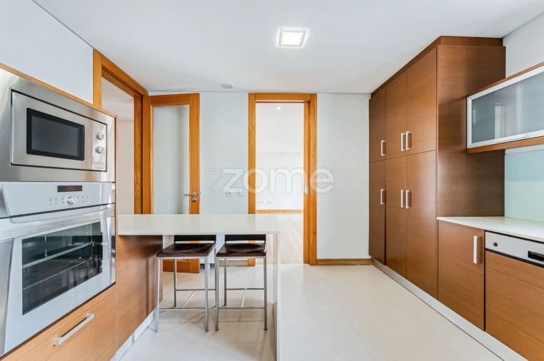 Apartamento T3 para Venda em São João da Madeira Foto 17