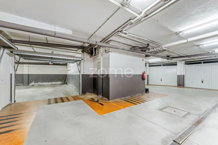 Apartamento T3 para Venda em São João da Madeira Foto 48