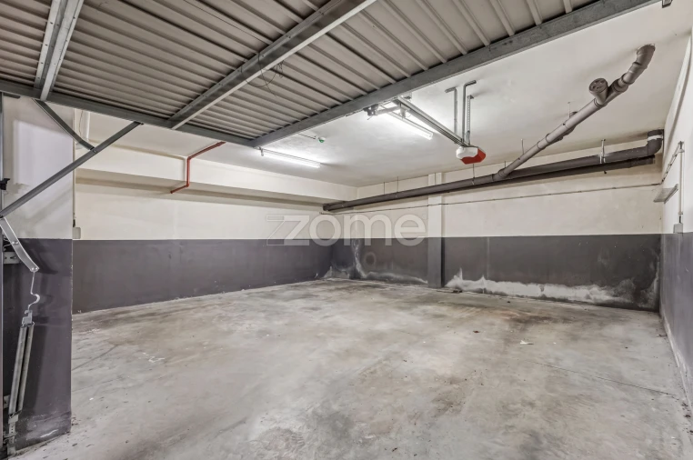 Apartamento T3 para Venda em São João da Madeira Foto 49