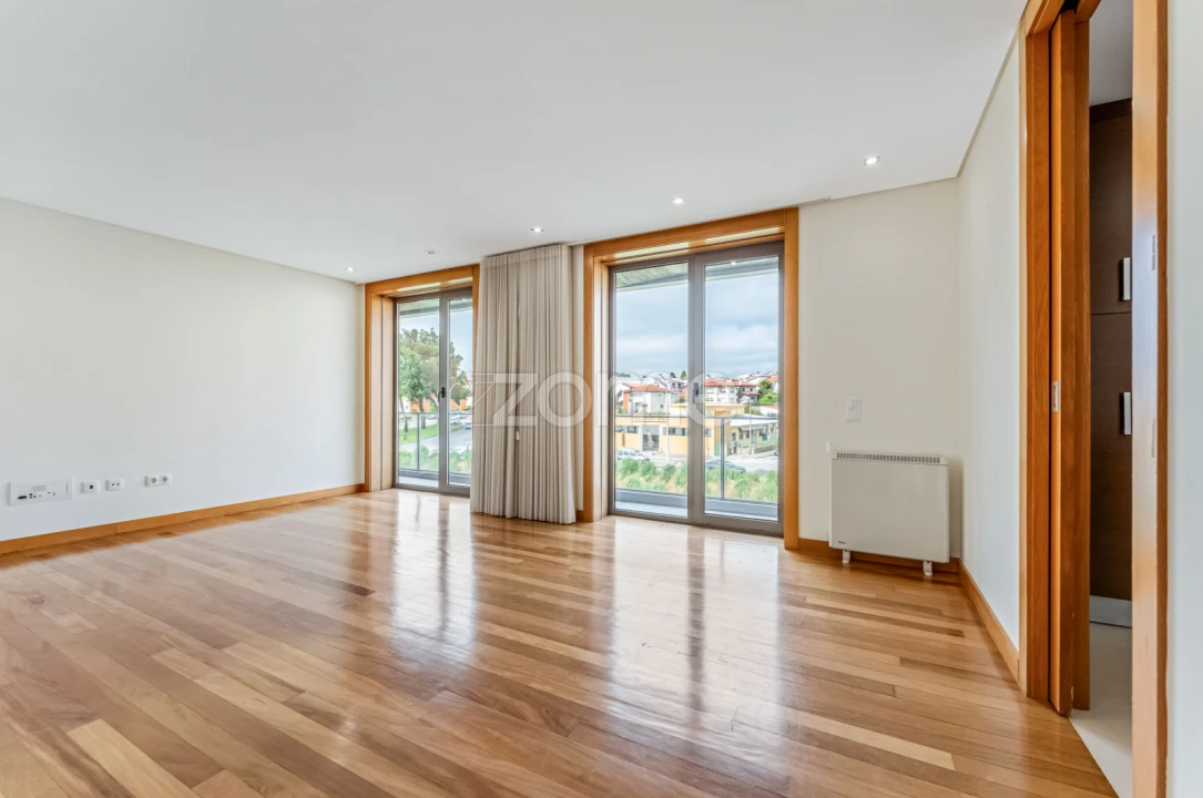Apartamento T3 para Venda em São João da Madeira Foto 2