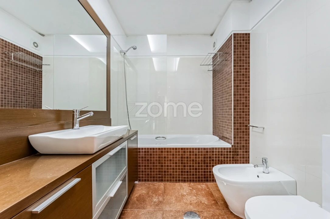 Apartamento T3 para Venda em São João da Madeira Foto 36