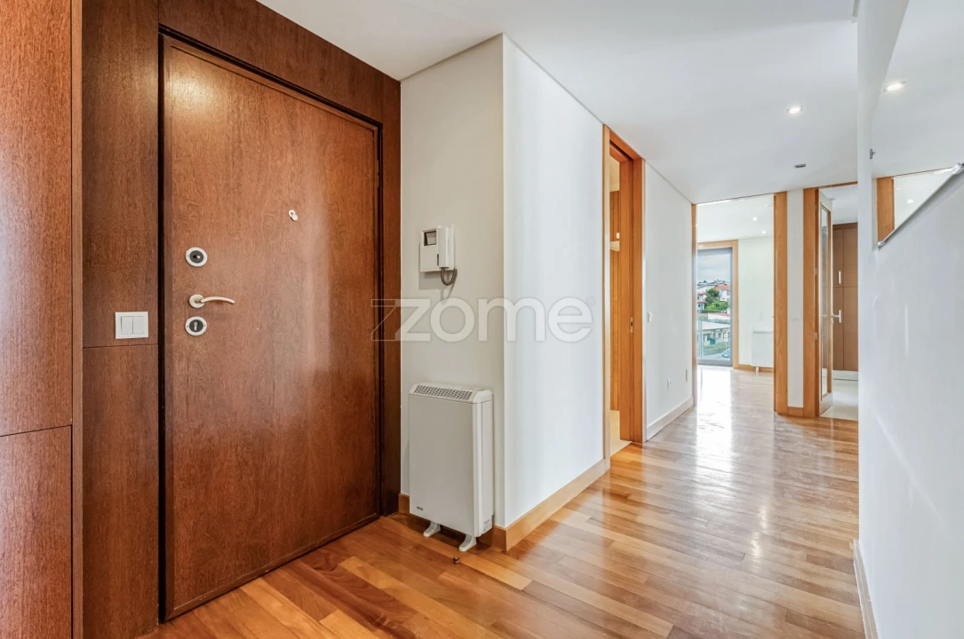 Apartamento T3 para Venda em São João da Madeira Foto 45